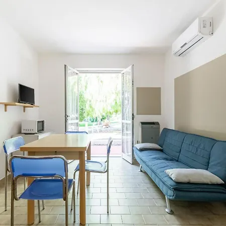 Lovely In Near Seabeach Apartamento *