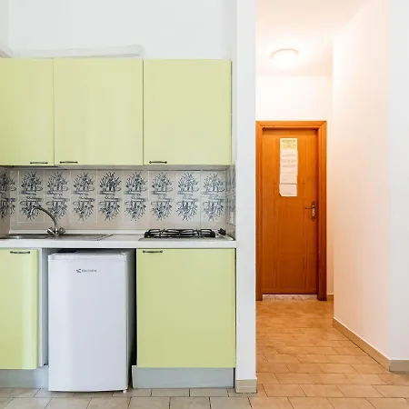 Lovely In Near Seabeach Apartamento